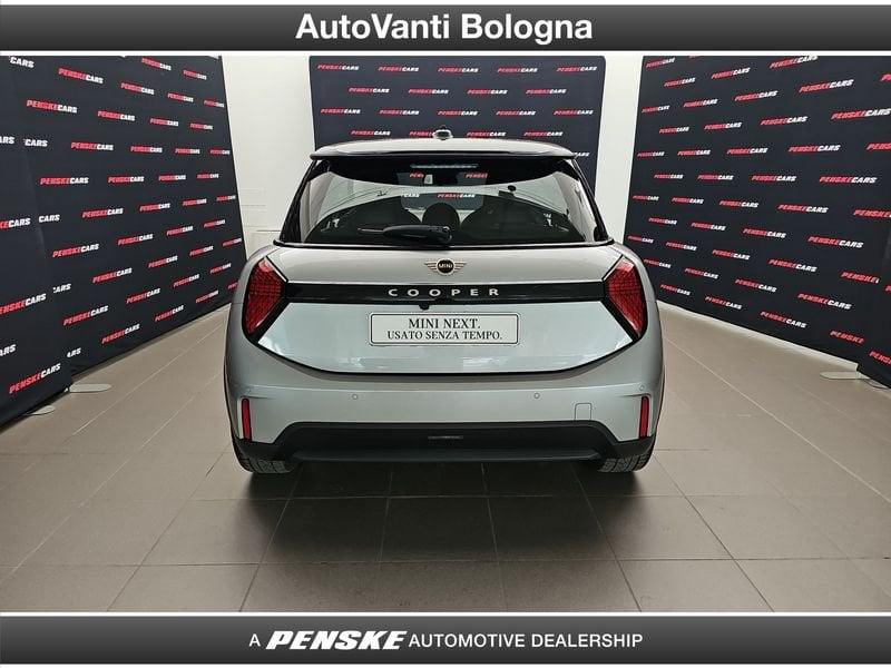 MINI Cooper Mini Cooper 3p 1.5 C Favoured auto