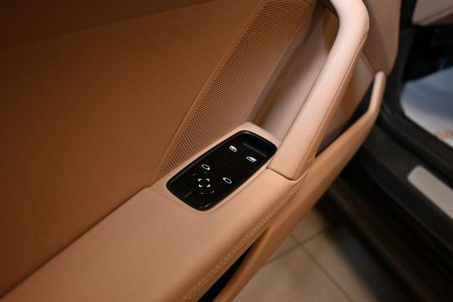 PORSCHE 911 CARRERA 992 PDK TETTO 21"LED PDLS PELLE TOT.FULL!!