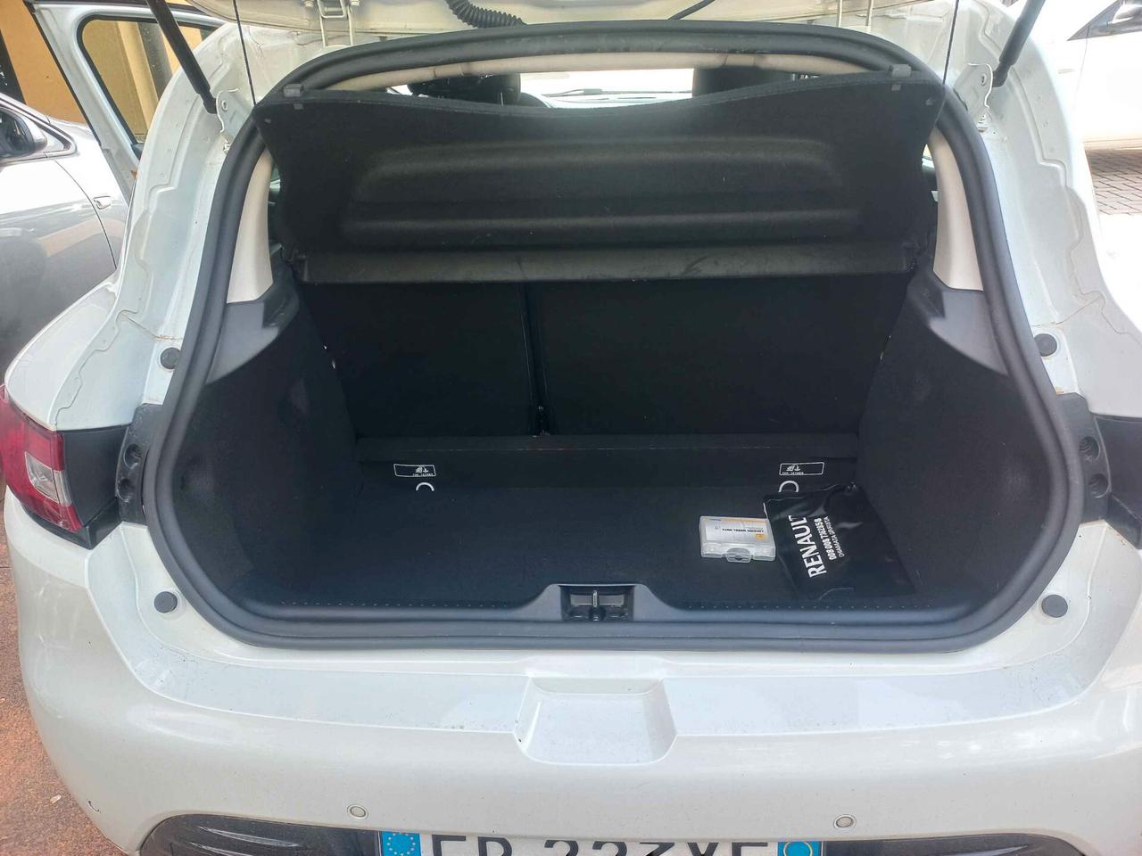 Renault Clio TCe 12V 90 CV Start&Stop 5 porte Energy Duel