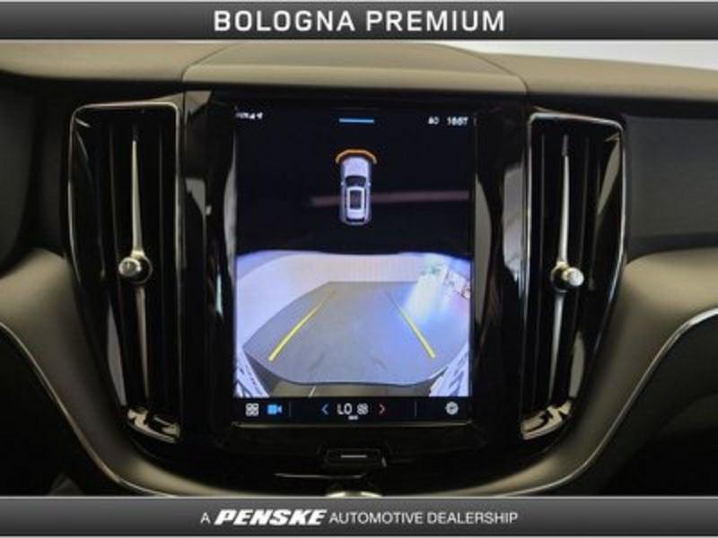 Volvo XC60 T6 Plug-in hybrid AWD automatico Core