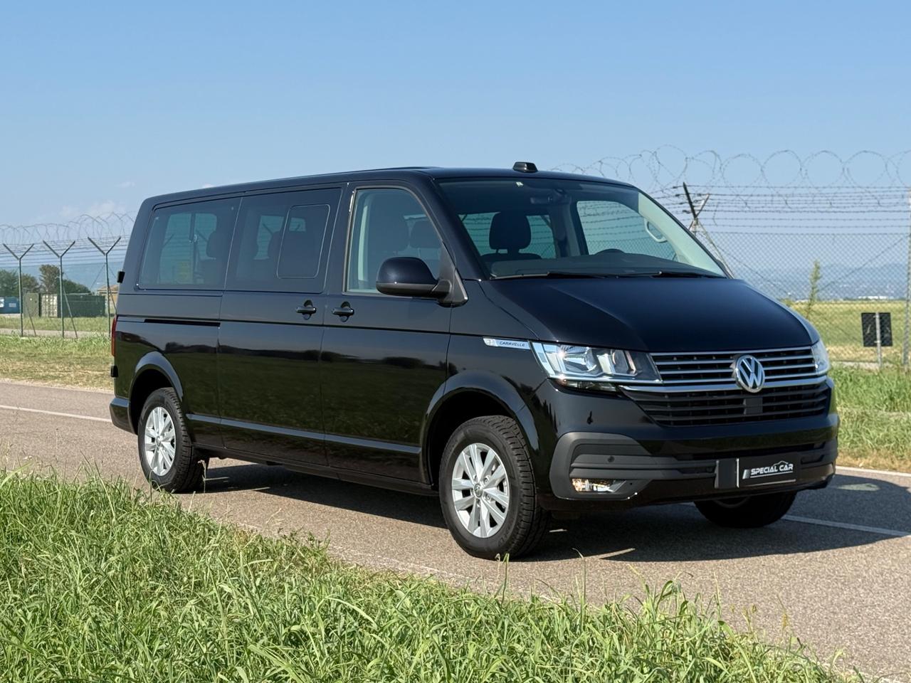 Volkswagen Caravelle 2.0 TDI 150CV "PASSO LUNGO-IVA ESPOSTA-KM 15000 !!!"