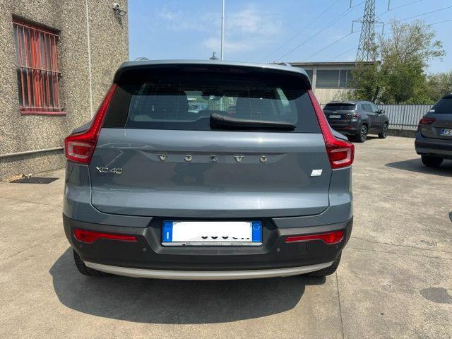 VOLVO XC40 T4 Recharge Plug-in Hybrid Inscription Expression