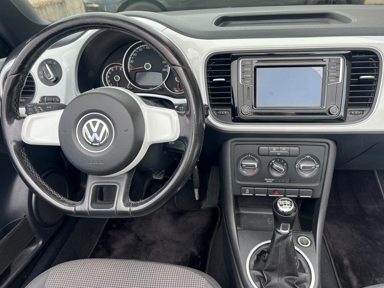 VW Maggiolino 1.2 TSI CABRIO Design BlueMotion Technology/UNIPROP
