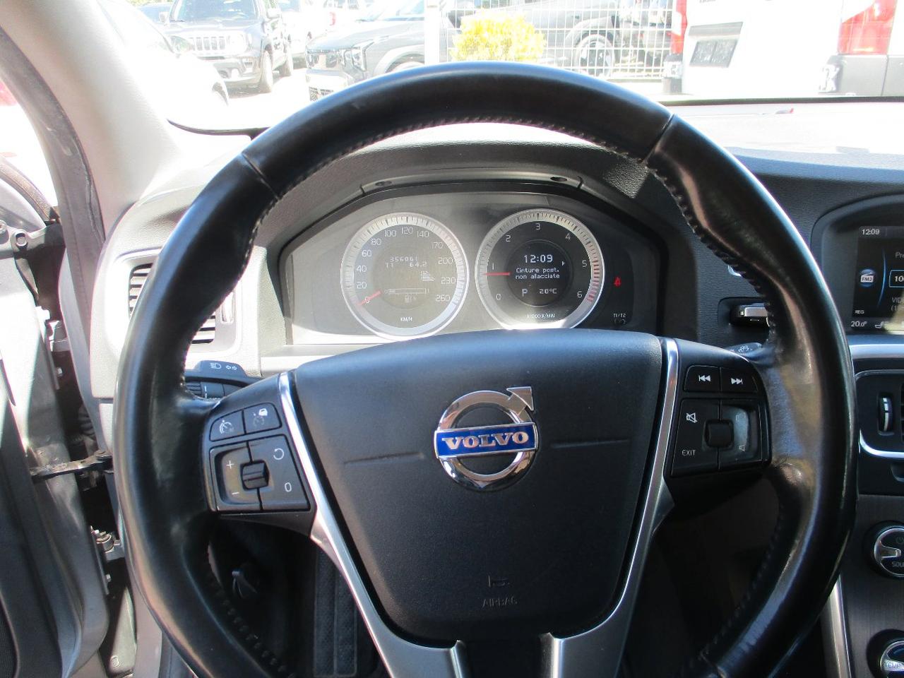 Volvo V60 2.0 d3 Summum geartronic