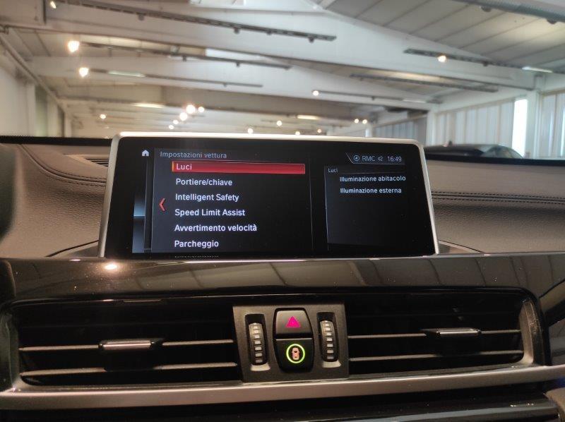 BMW X1 (F48) - X1 sDrive18d xLine