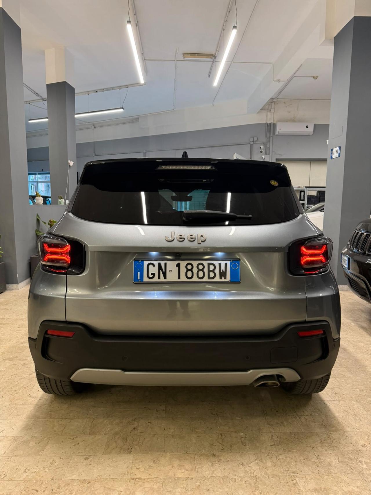Jeep Avenger 1.2 Turbo 100 CV Summit