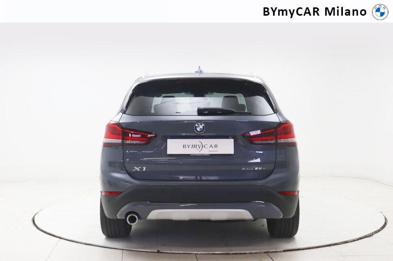 BMW X1 25 e Advantage xDrive Steptronic