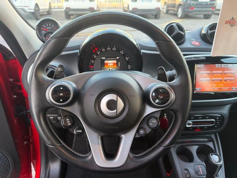 smart forfour Forfour Brabus Xclusive 109cv twinamic, PANO, RETROCAMERA