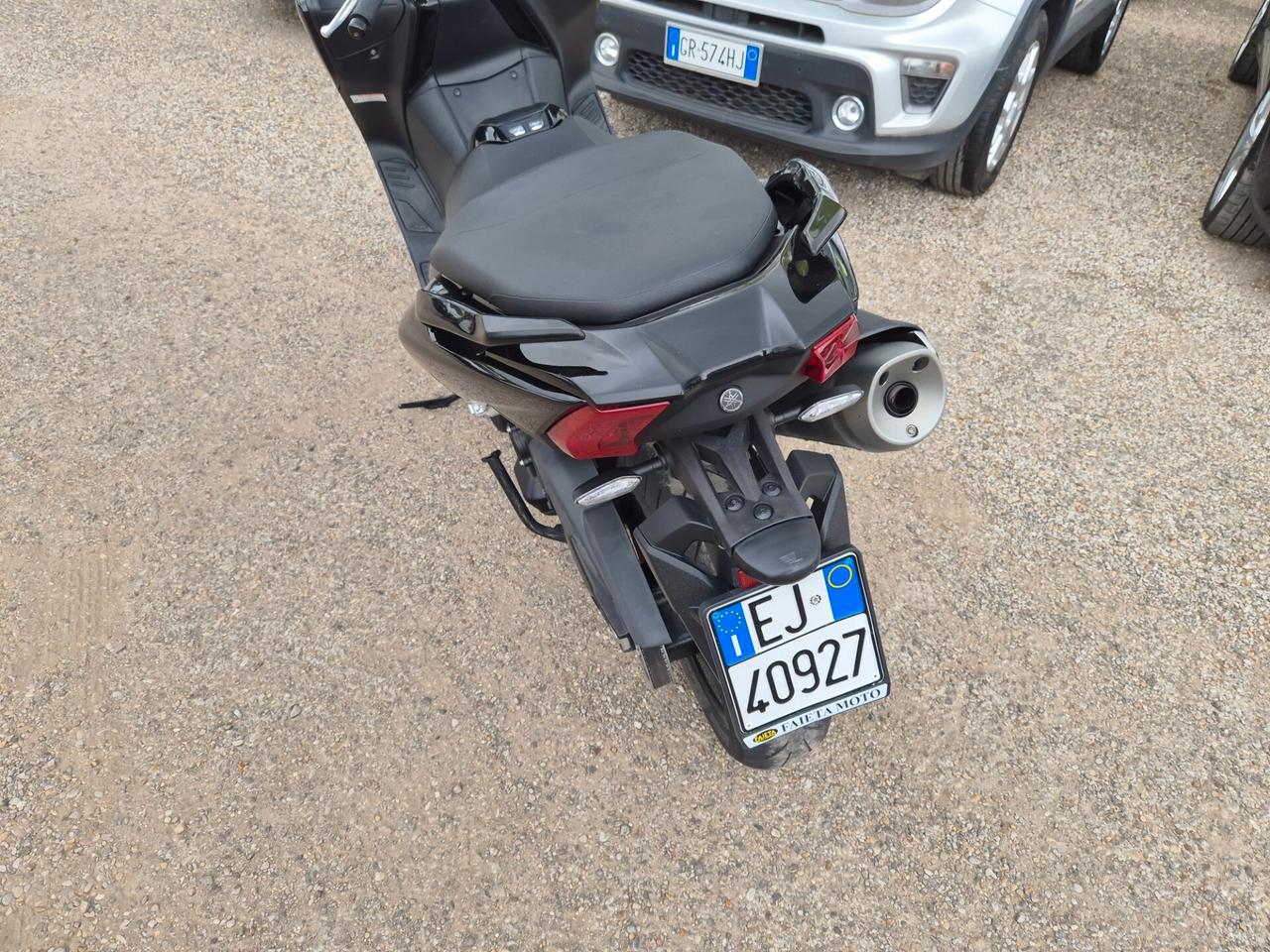 Yamaha T Max 530