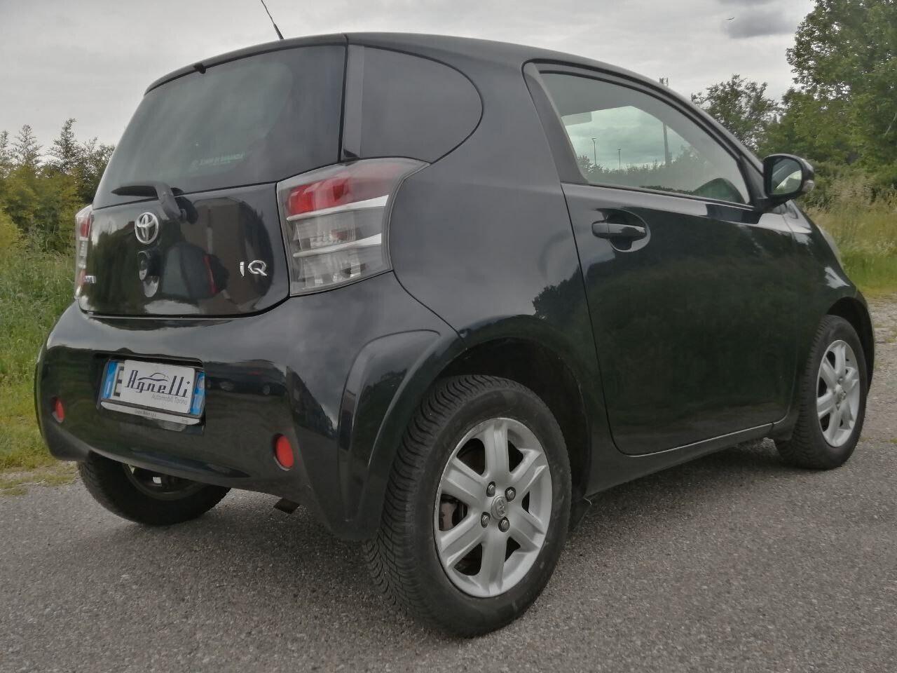 Toyota iQ 1.0 Automatica Idonea Neopatentati