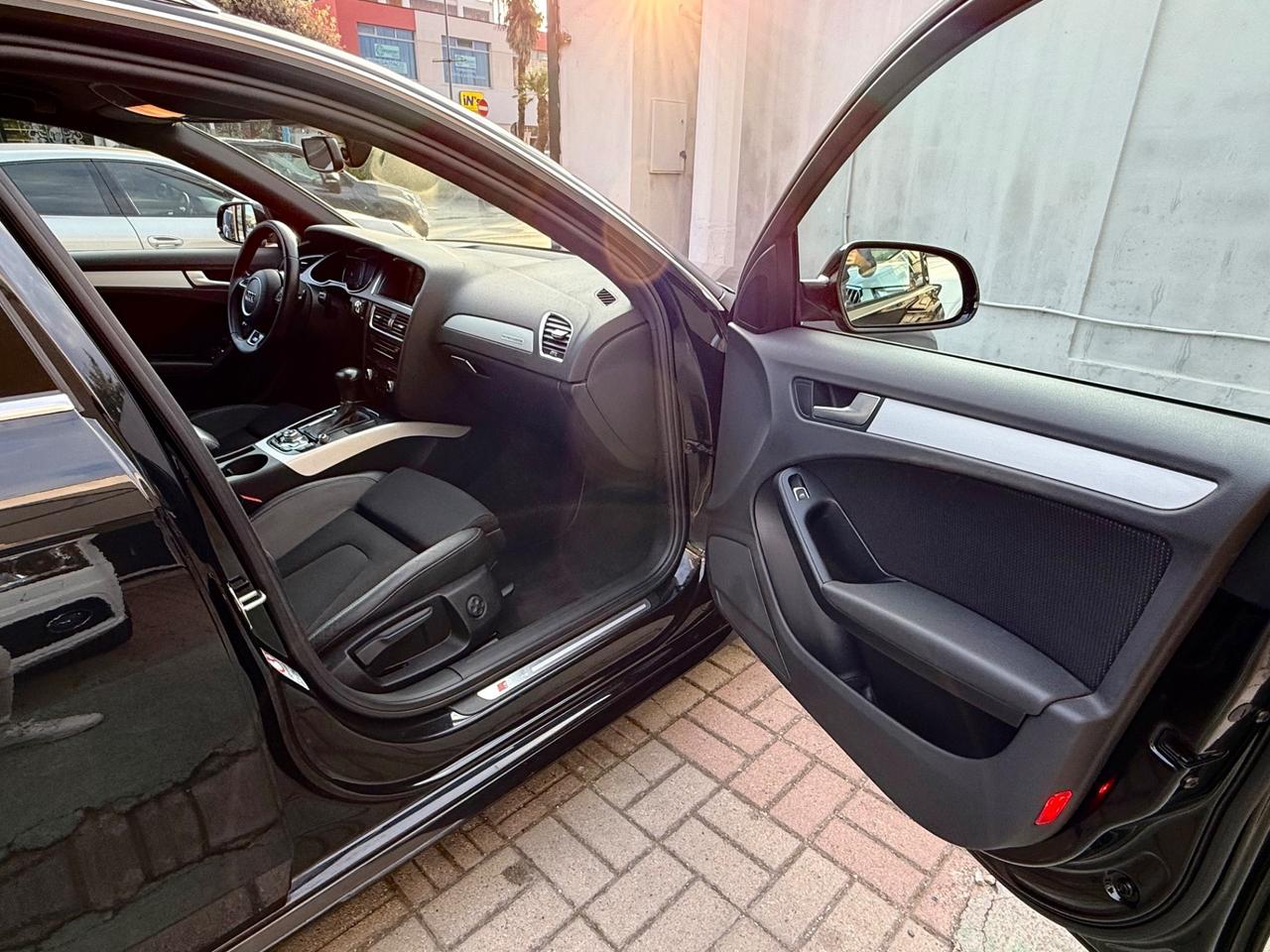 Audi A4 2.0 TDI S-Tronic quattro S-Line - GARANZIA