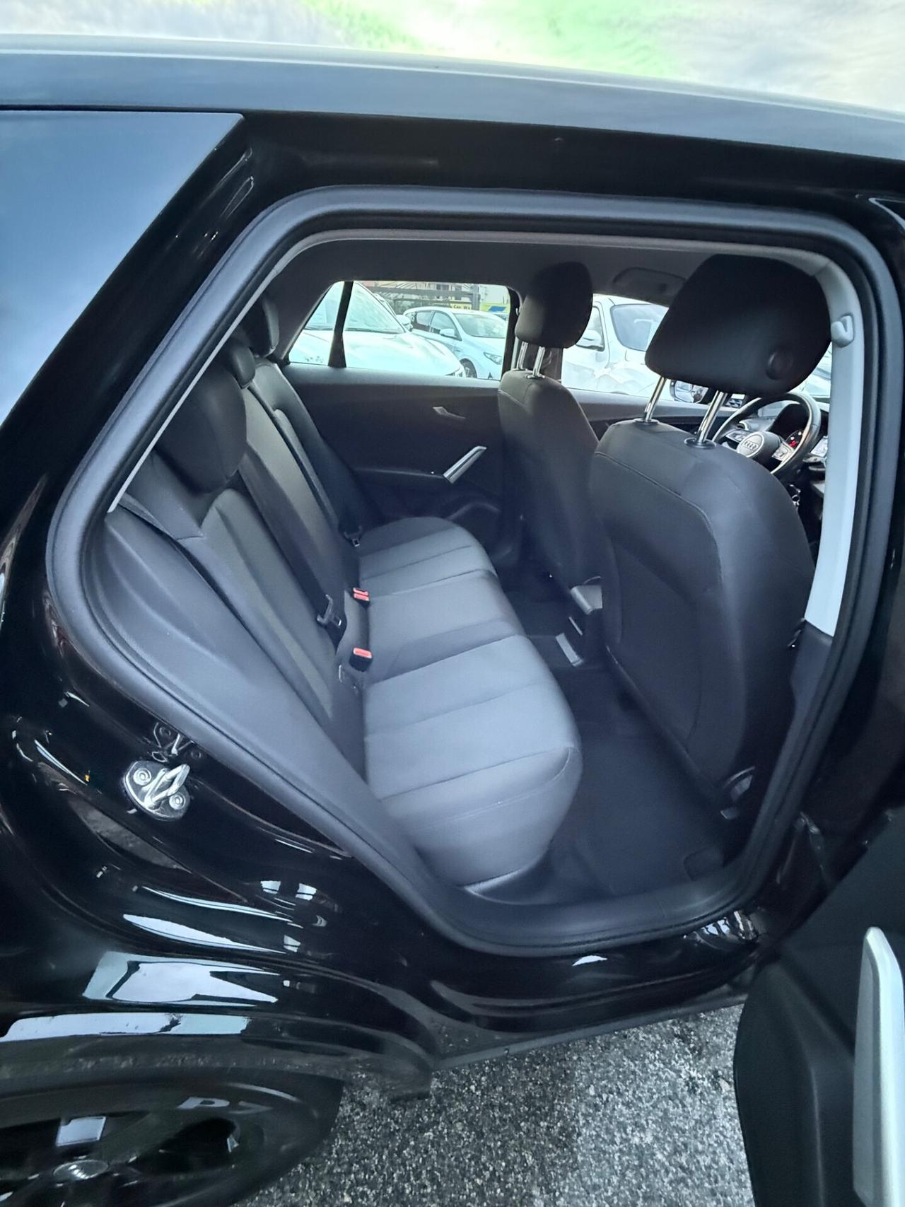 Q2 1.6 TDI-S tronic-Sline-rate-dsg-iva espo-