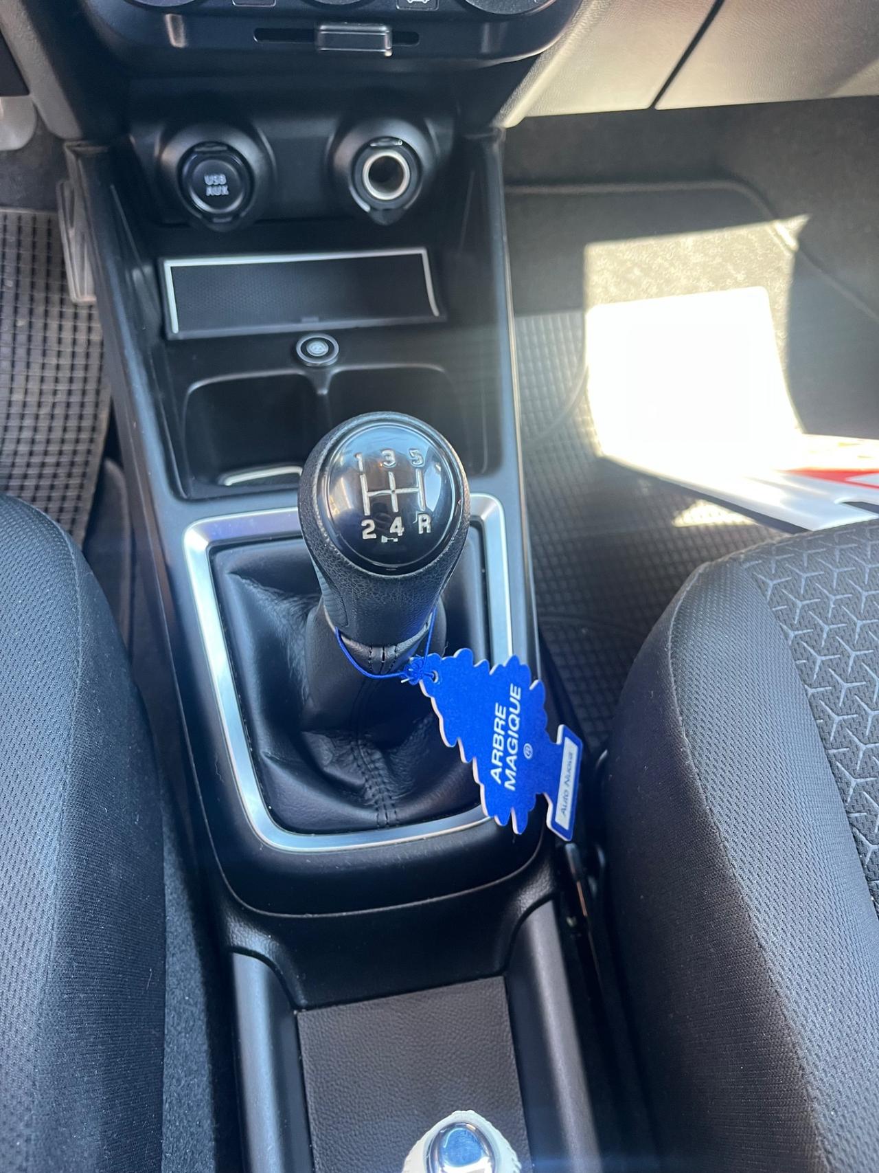 Suzuki Swift 1.2 Dualjet Cool con gpl