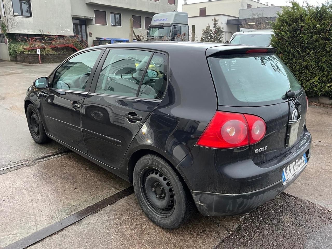 Volkswagen Golf 2.0 16V TDI Comfortline