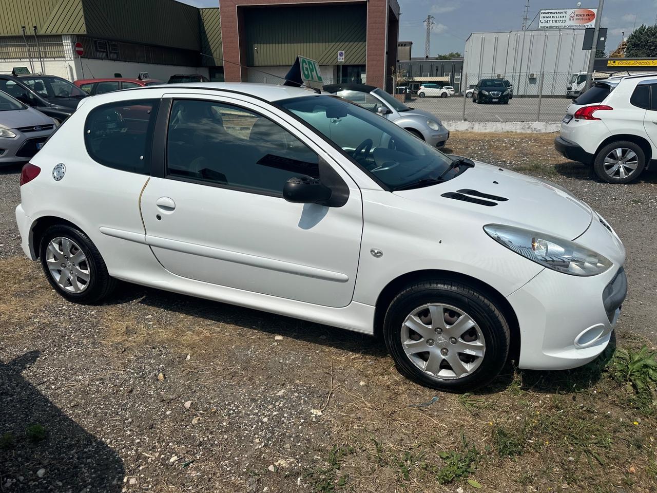 Peugeot 206 Plus 1.1 60CV 3p. Plus ECO GPL