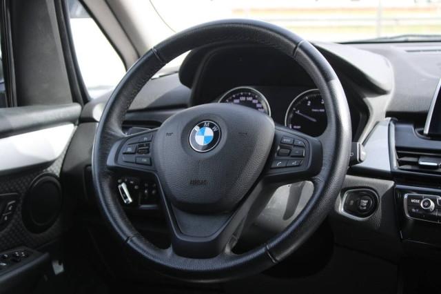 BMW Serie 2 216d Business 7 posti con Navigatore