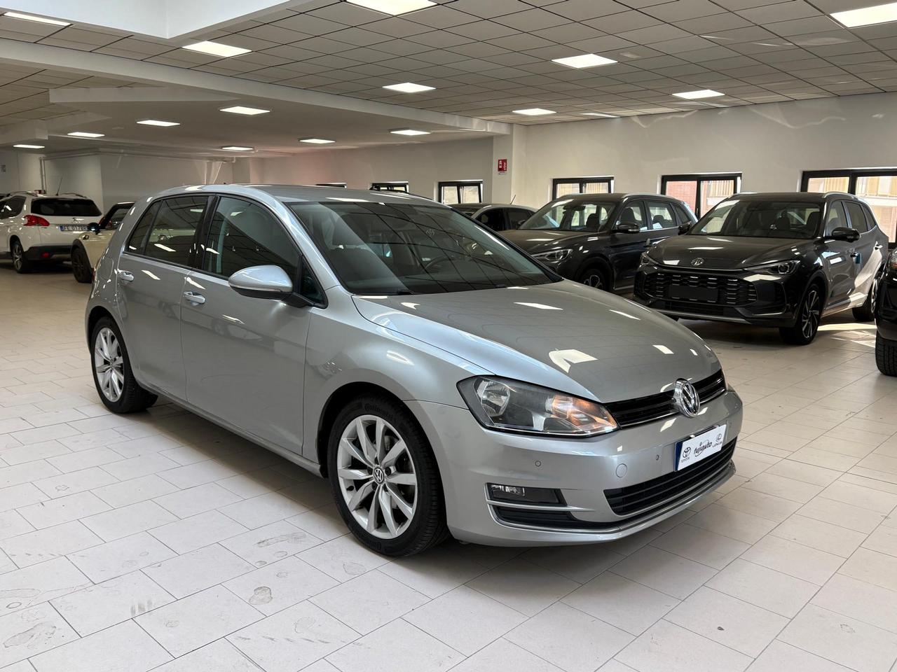 Volkswagen Golf 5p 1.6 tdi (btdi) Comfortline 110