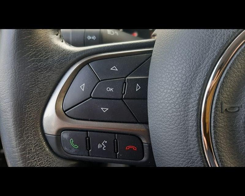 Jeep Renegade 1.3 T4 DDCT Limited