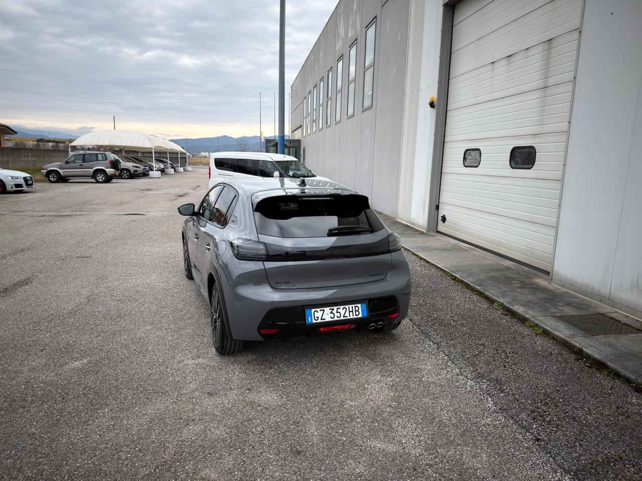 Peugeot 208 Hybrid 110 e-DCS6 GT