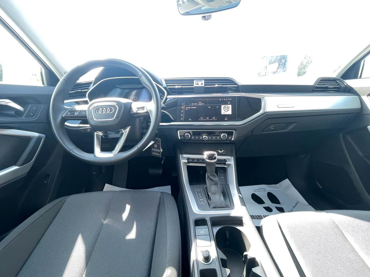 Audi Q3 SPB 45 TFSIe S tronic Business