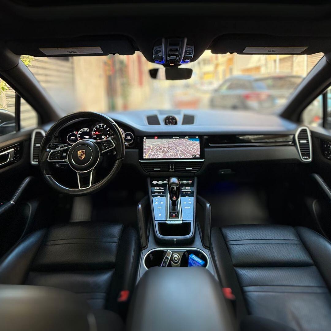 Porsche Cayenne 3.0 V6