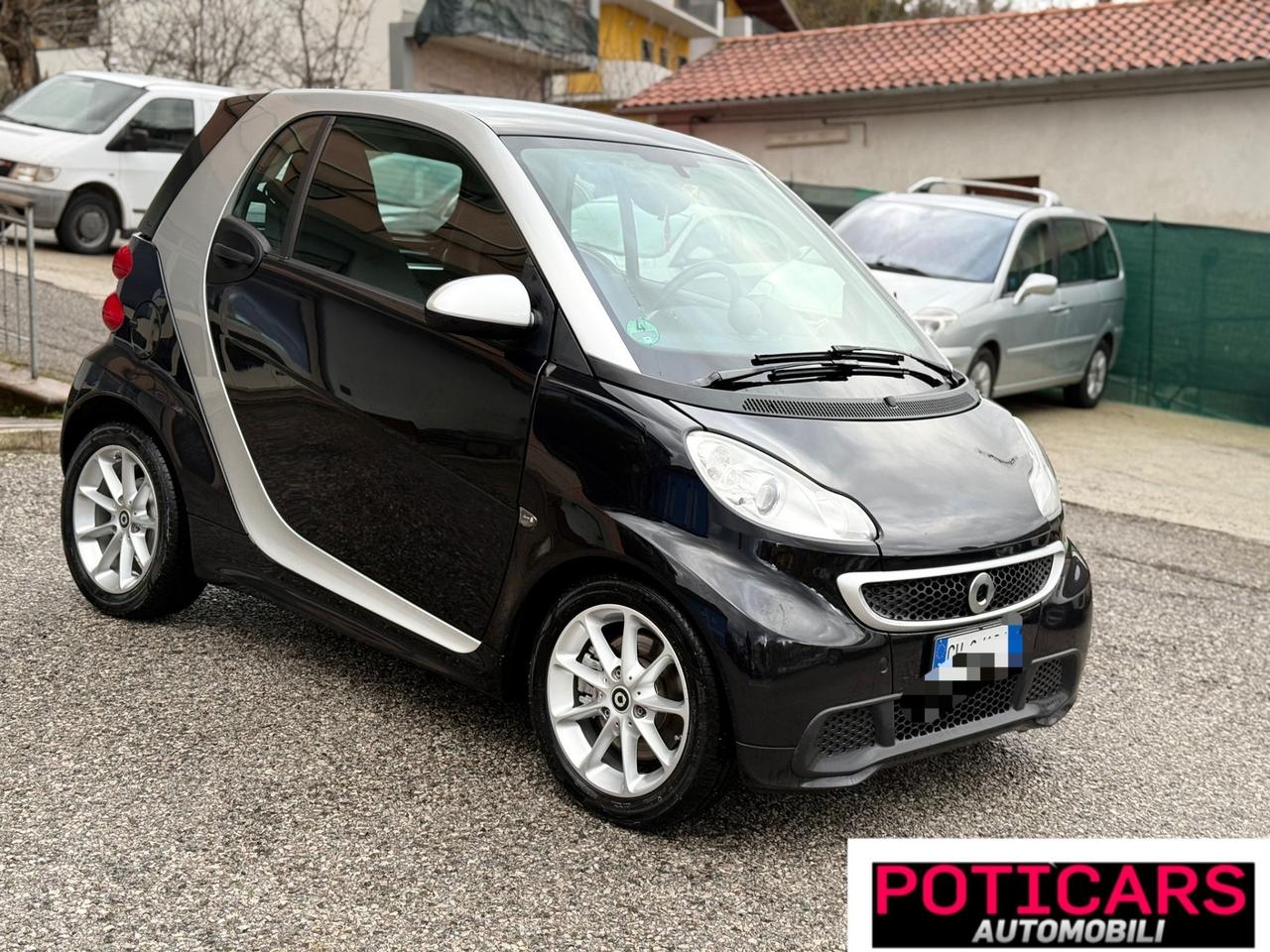 Smart ForTwo 1000 52 kW MHD coupé pure