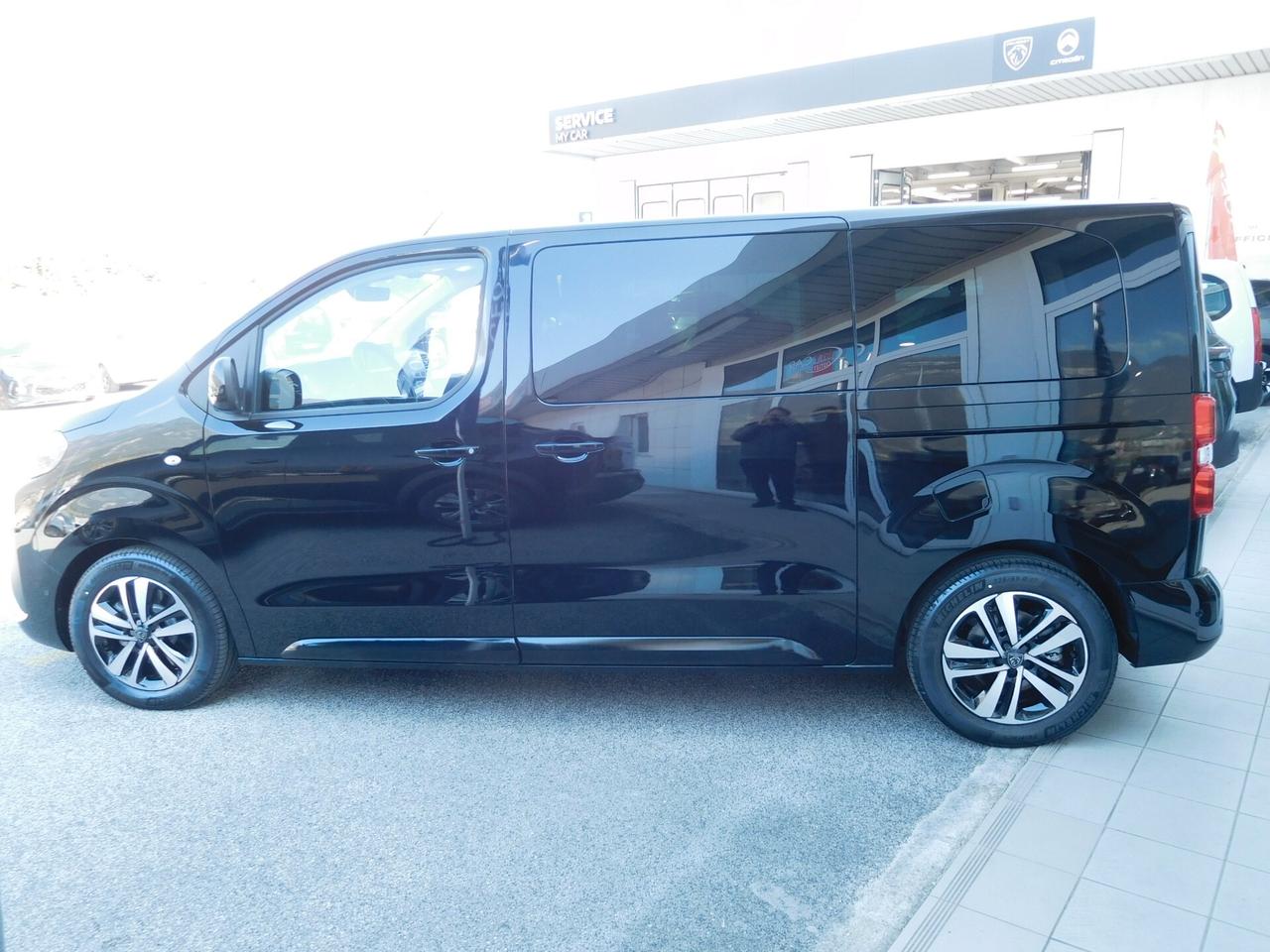Peugeot Traveller 2.2 BlueHDi 180cv S&S EAT8 Standard Business