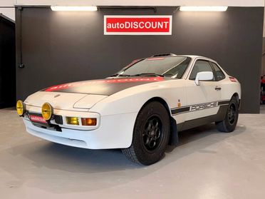 Porsche 944 SAFARI