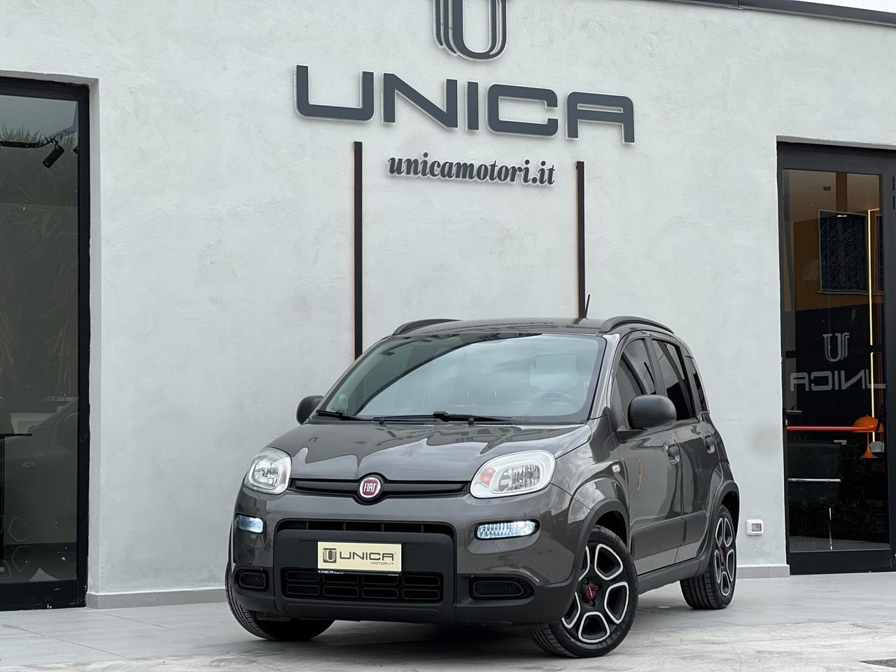 Fiat Panda 1.0 70 cv s&s STREET HYBRID ITALIANA 5p.ti