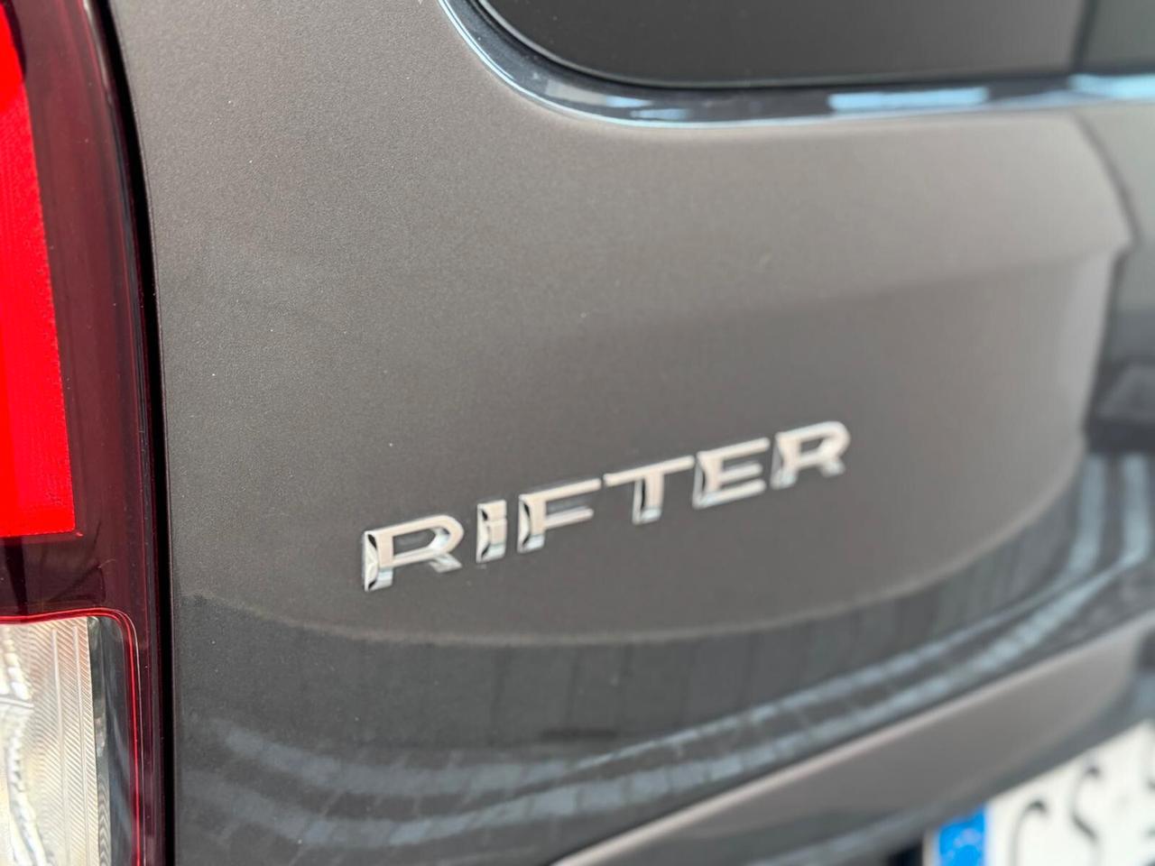 Peugeot Rifter Mix BlueHDi 130 S&S EAT8 PC Allure Standard