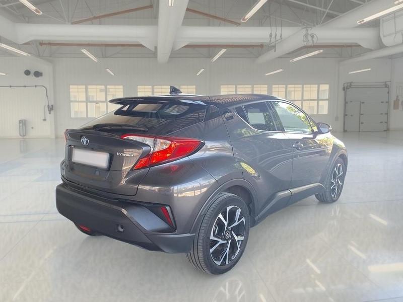 TOYOTA C-HR 1.8H 98CV E-CVT Dynamic