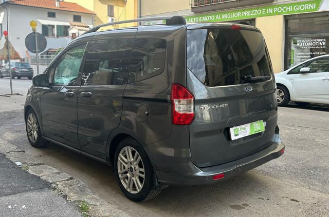 FORD Tourneo Courier 1.5 TDCI 95 CV Titanium