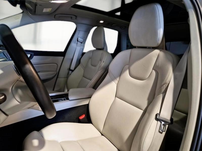 VOLVO XC60 T6 Plug-in AWD auto Ultimate Bright