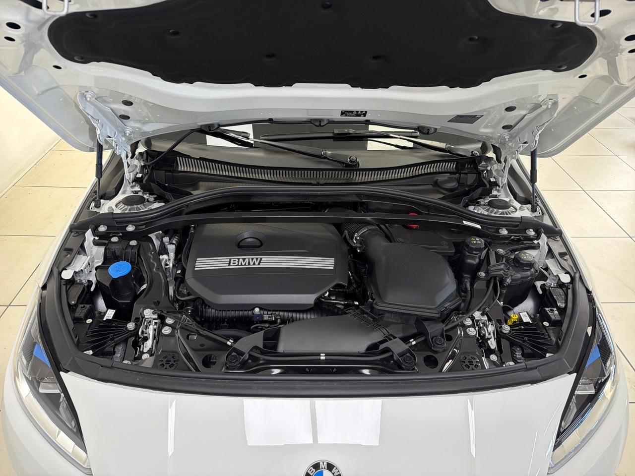 BMW Serie 1 123 xDrive 48V MSport