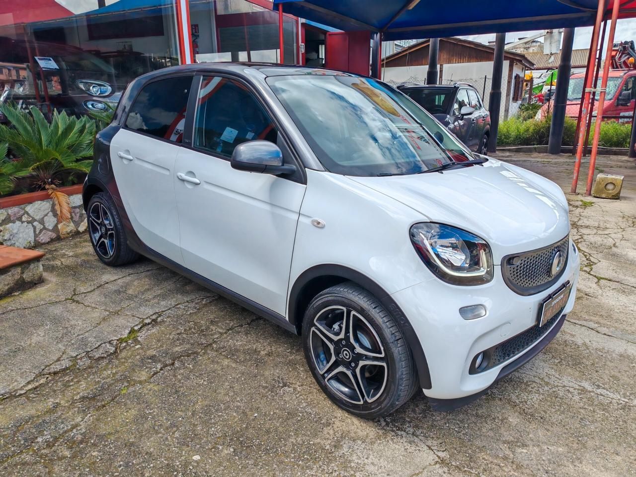 Smart Forfour 1,0 benzina 12/2016 Cv70 Prime