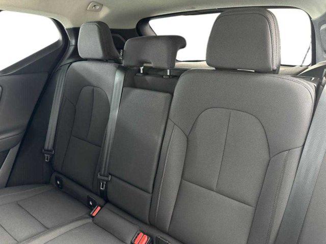 VOLVO XC40 T3 Geartronic Momentum