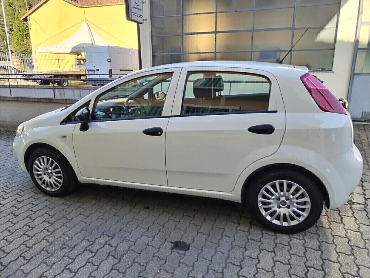 Fiat Punto 1.3 MJT II S&S 95 CV 5 porte - E6