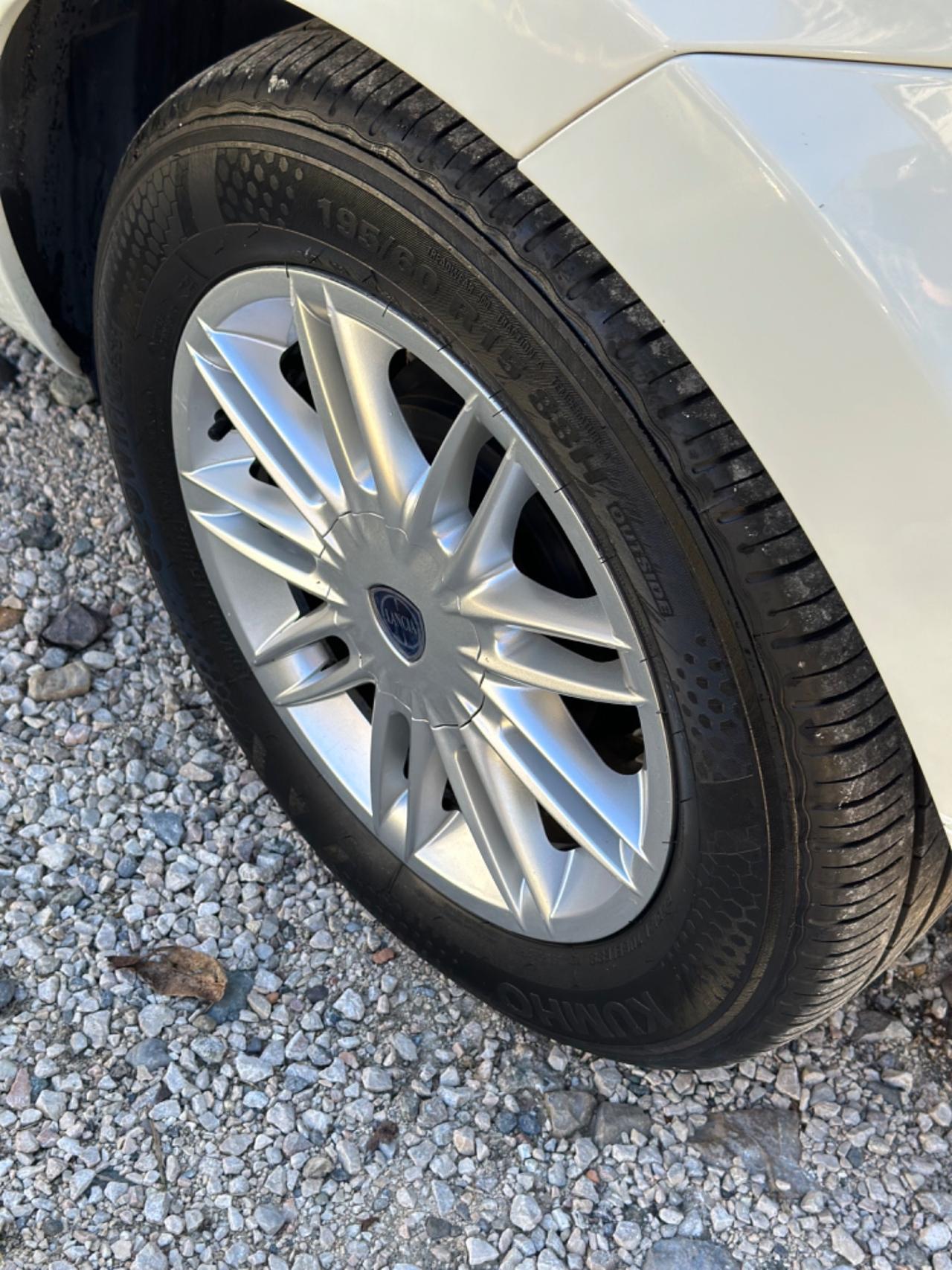 Lancia MUSA 1.4 8V ECOCHIC (GPL) GOLD KMCERT NEOPAT