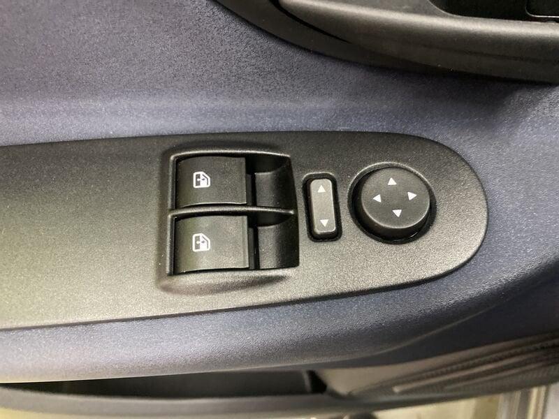 Lancia Ypsilon III 2015 1.0 firefly hybrid Gold s&s 70cv