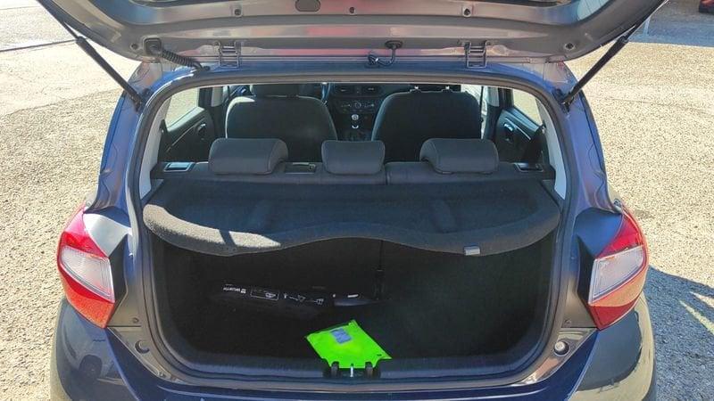 Hyundai i10 i10 1.0 MPI Tech