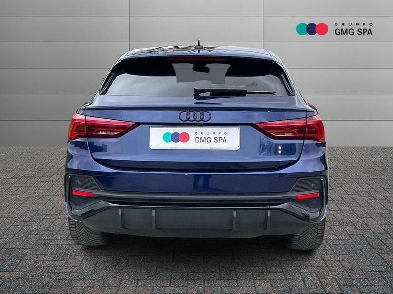 Audi Q3 I 2019 Sportback 35 2.0 tdi Identity Black s-tronic