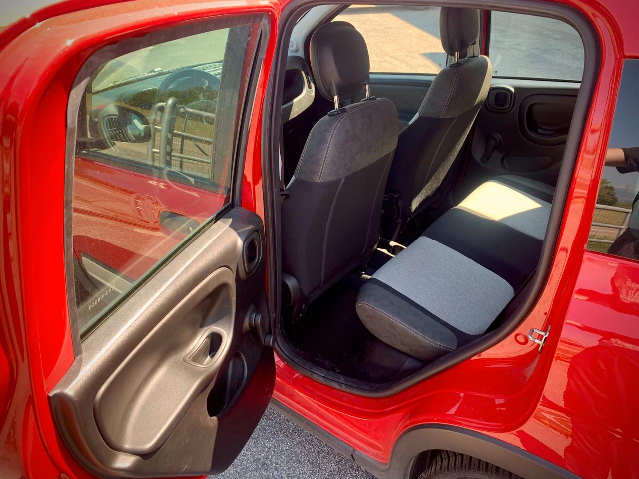 Fiat Panda 1.0 Hybrid City Cross
