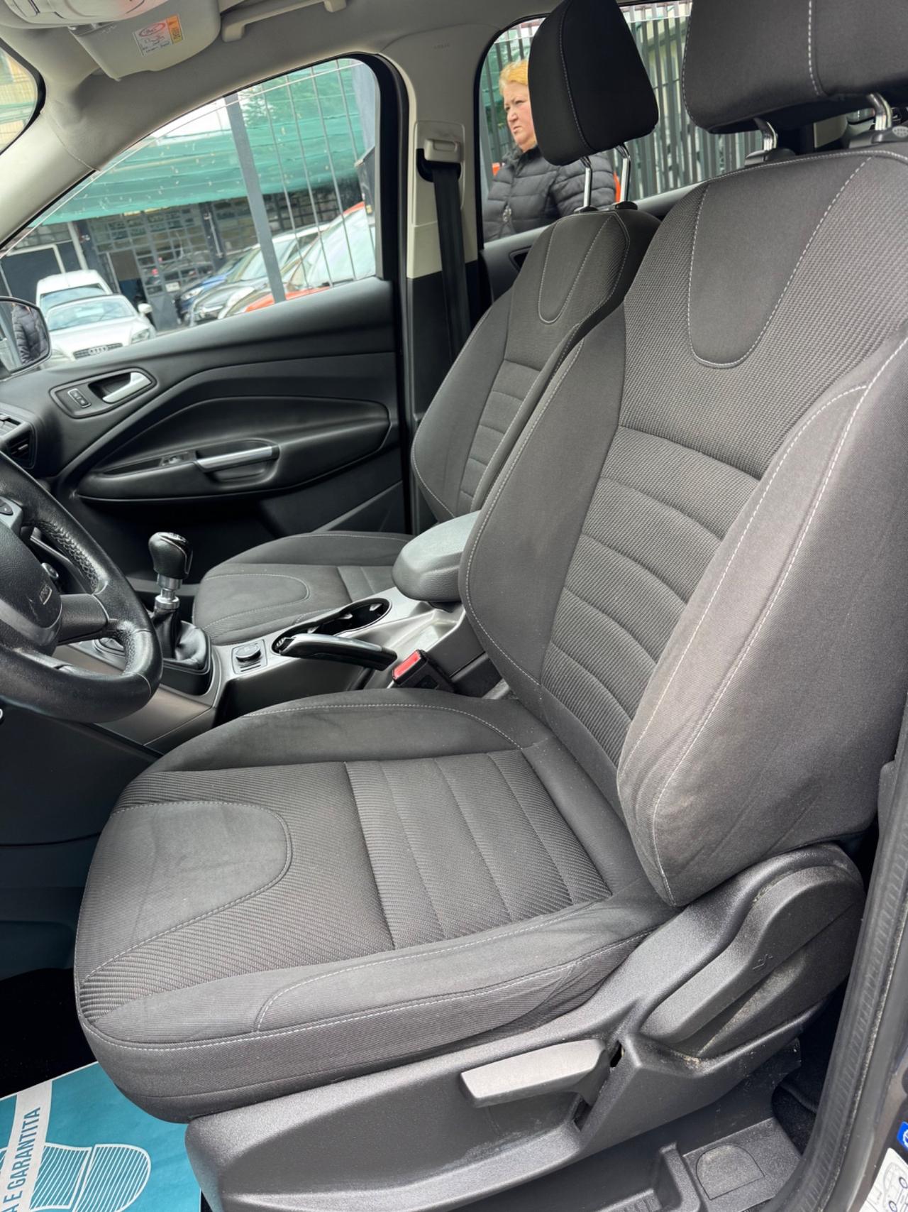 Ford Kuga 1.5 EcoBoost 120 CV Plus Unicopro