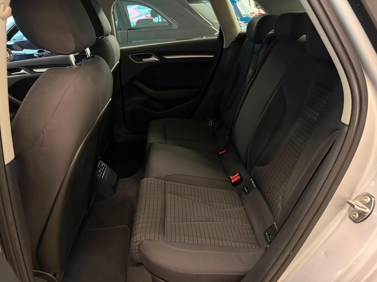Audi A3 Sportback S-line 2.0cc 150Cv