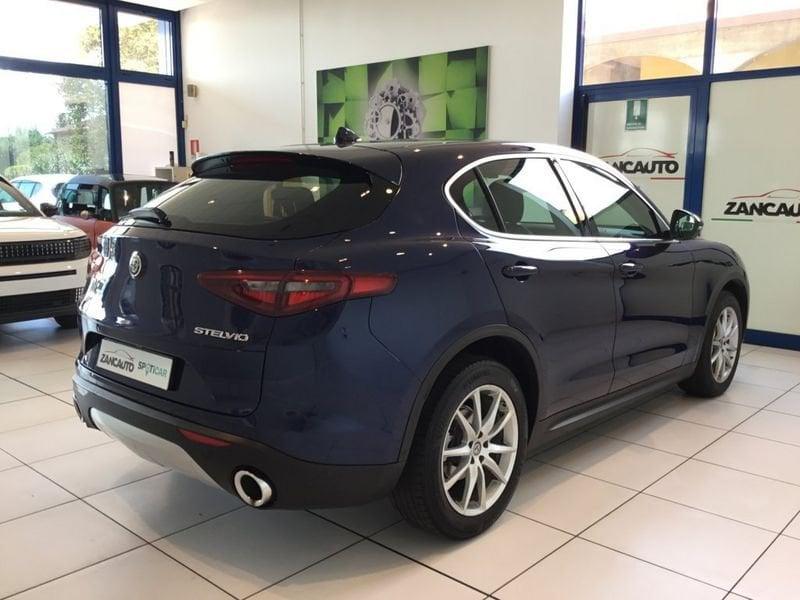 Alfa Romeo Stelvio 2.2 T-Diesel 210 CV AT8 Q4 Executive GANCIO TRAINO