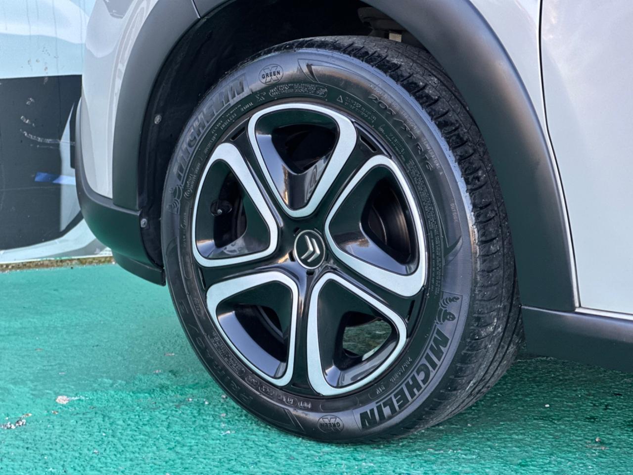 Citroën C3 1.2 Puretech 83cv Shine 2019