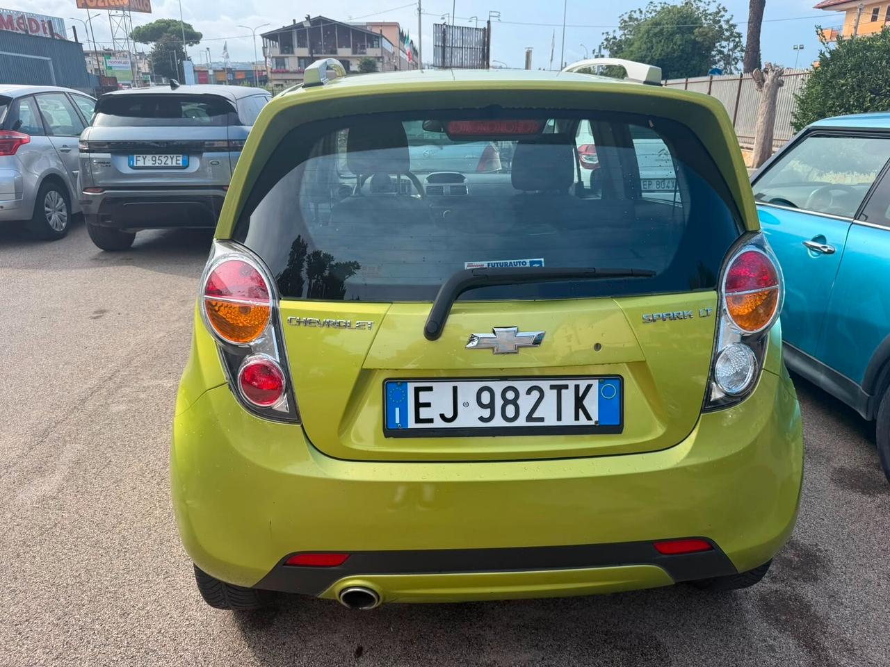 Chevrolet Spark 1.2 LT