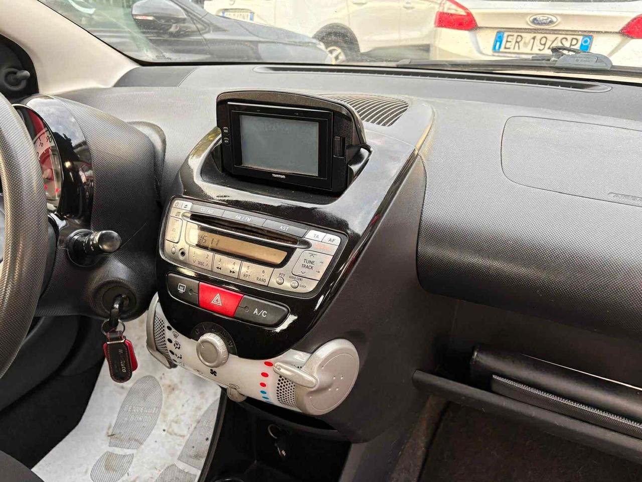 Toyota Aygo 1.0 12V VVT-i 5 porte Lounge Connect