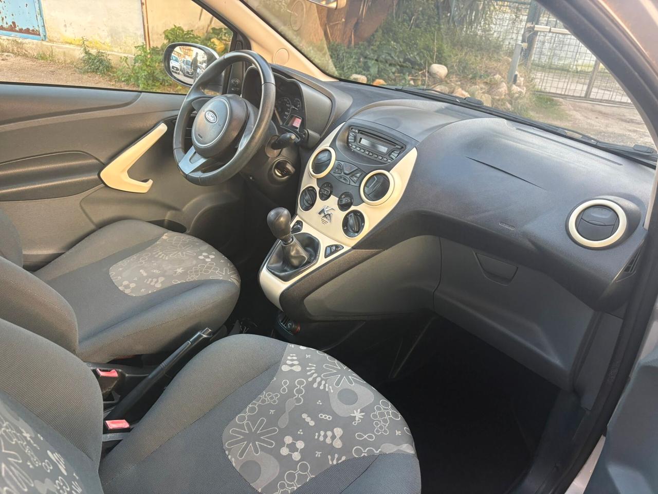 FORD KA 1.2 Individual - 2012