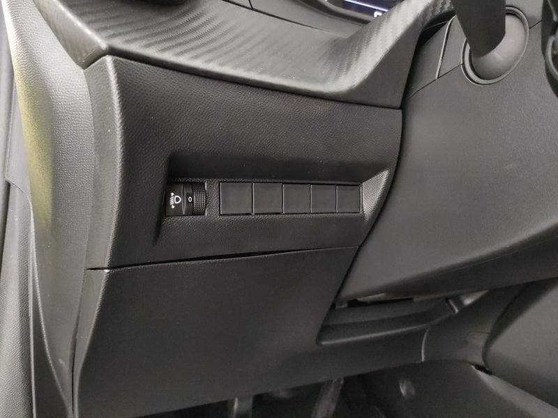 Peugeot 208 208 Hybrid 100 e-DCS6 Style